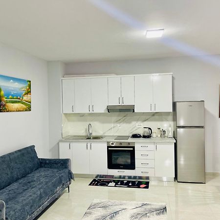 Albis Apartment 2 Тирана Екстериор снимка