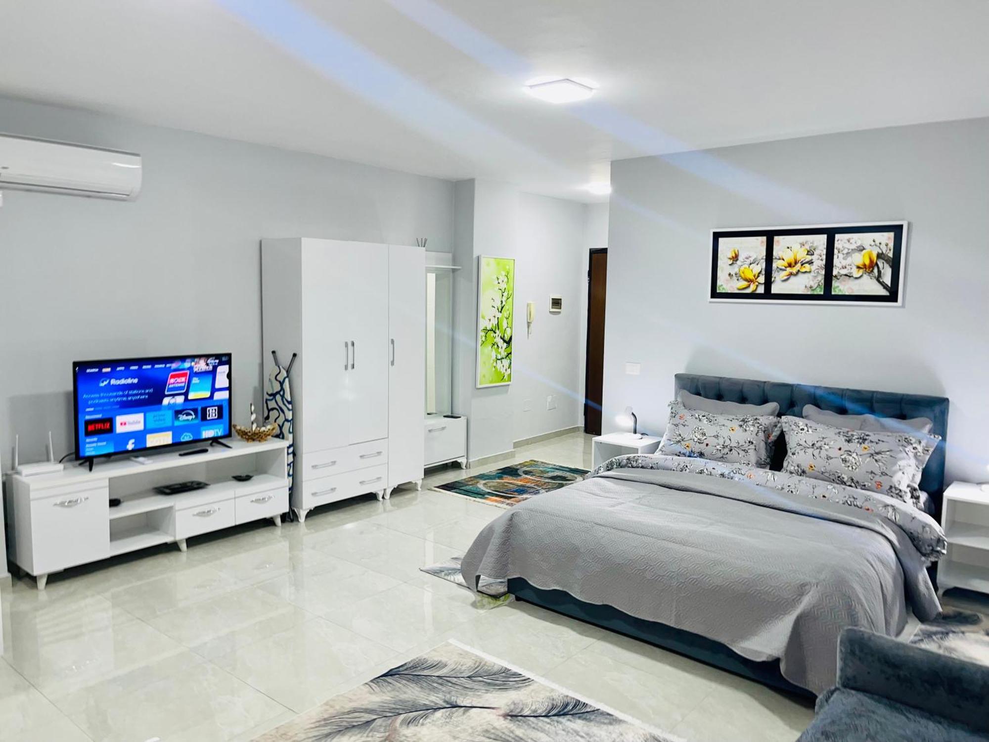 Albis Apartment 2 Тирана Екстериор снимка