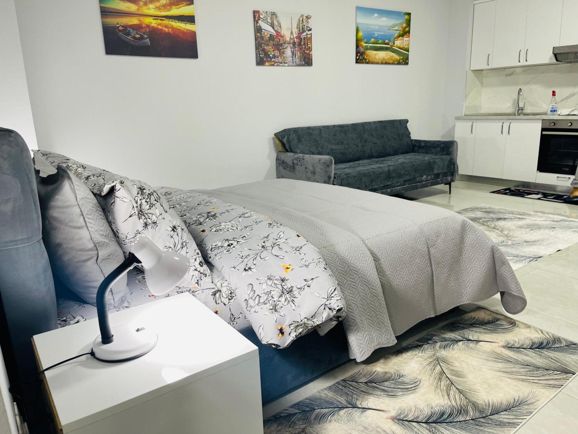 Albis Apartment 2 Тирана Екстериор снимка